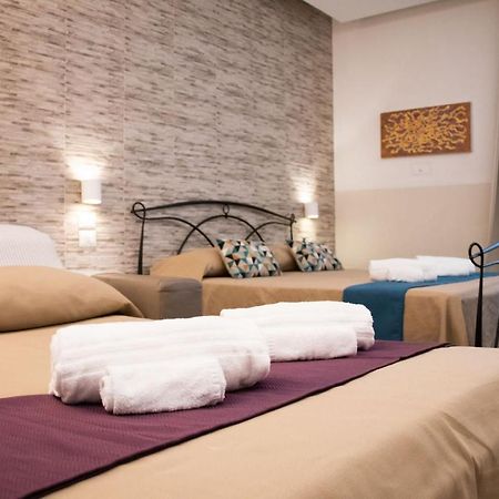 Domus Castroni Pompeo Magno Bed & Breakfast Rome Luaran gambar